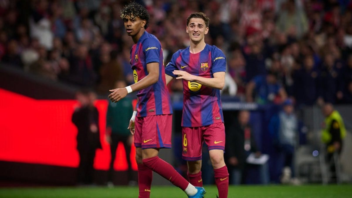 غافي لاعب وسط برشلونة يتحدث قبل الكلاسيكو وحفل الكرة الذهبية