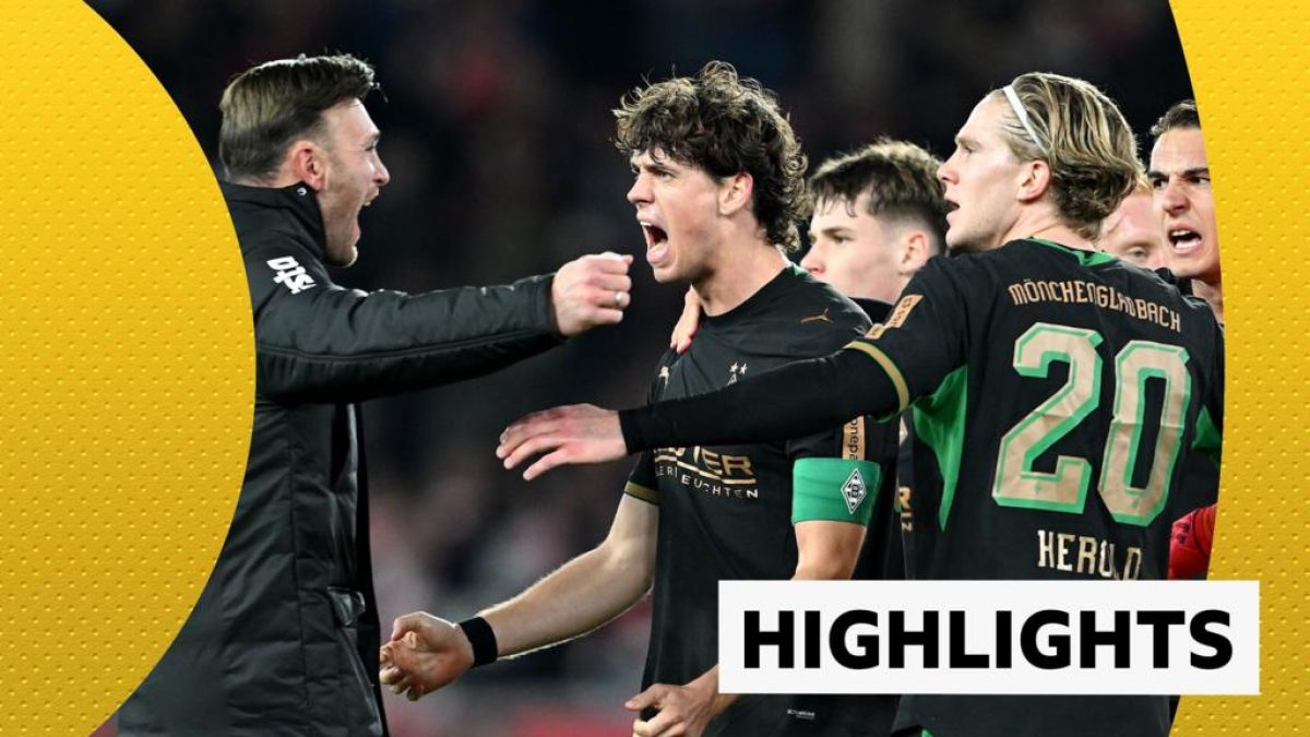 Borussia Monchengladbach players celebrating a 3-2 Bundesliga win over Stuttgart