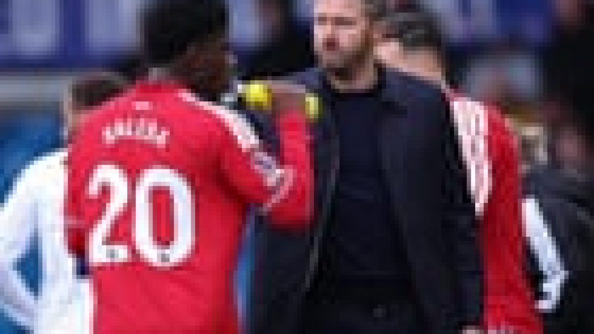 Football scene accompanying: Manchester United Michael Carrick debate puts Omar Berrada under scrutiny