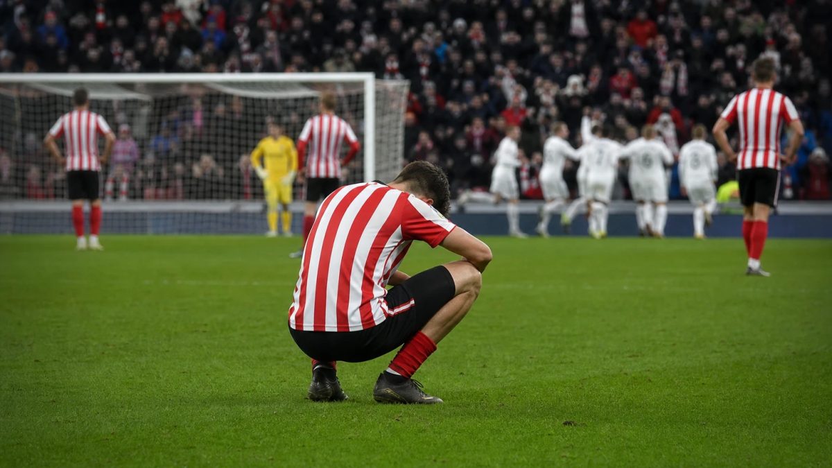 Football scene accompanying: Sunderland Leeds 0-0: Black Cats stay bottom after home draw